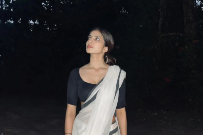 Malavika Mohanan's Kerala Diaries Are All Things Serenity, See PICS. In Stunning Traditional Looks.