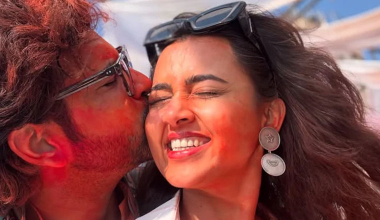 Karan Kundrra Breaks Silence On Relationship Rumours With Tejasswi Prakash: Thoda Aur Paisa Lagao